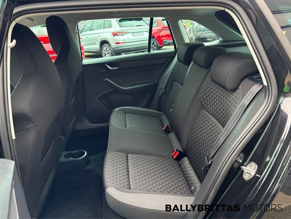 2016 Skoda Rapid - image 7