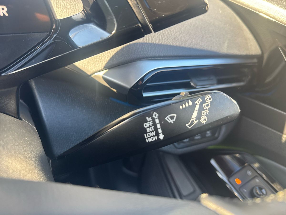 2022 Volkswagen ID.4 LIFE DX 77kWh 174HP €24,975