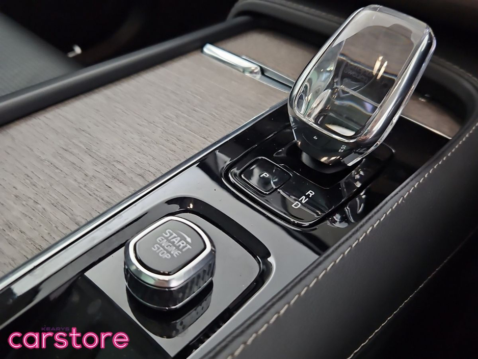 2022 Volvo XC90 Xc90 Ultimate T8 Rechrge Awd A Ultimate Recharge T8 455 310+145 Twin Engine 18.8 kWh PHEV Start/Stop