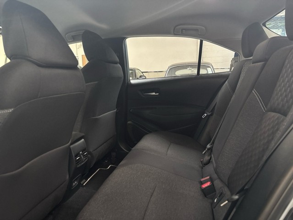 2023 Toyota Corolla - image 7