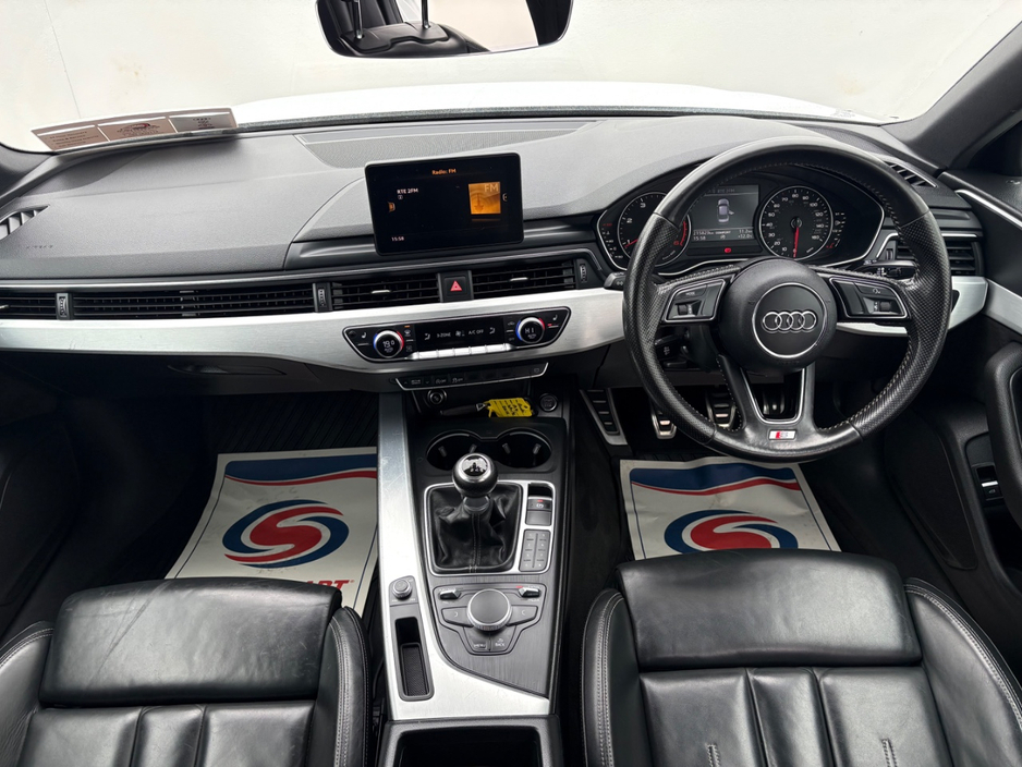 2016 Audi A4 - image 12