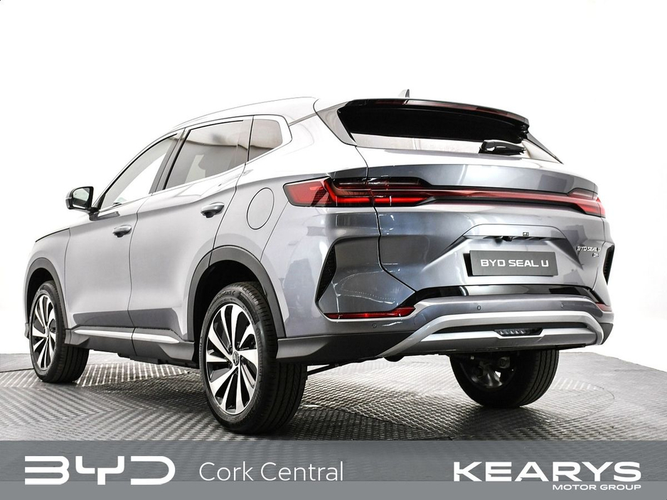 2025 BYD Seal U - image 7