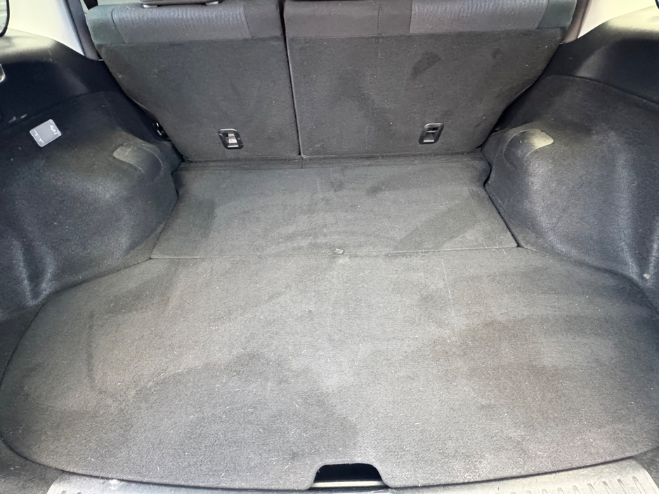 2018 Toyota Corolla - image 16