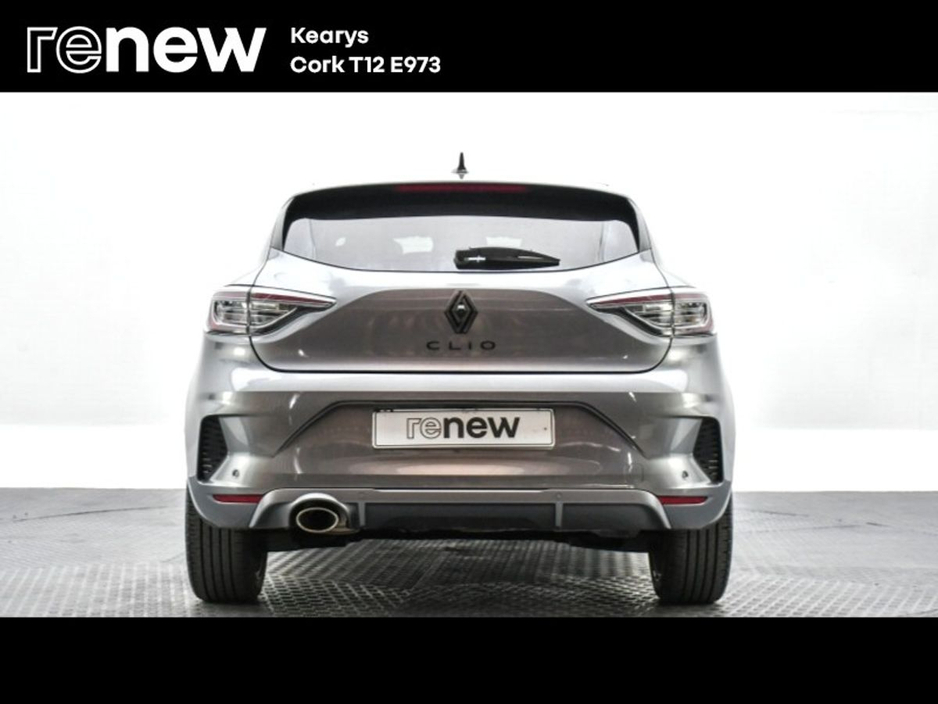 2025 Renault Clio - image 10