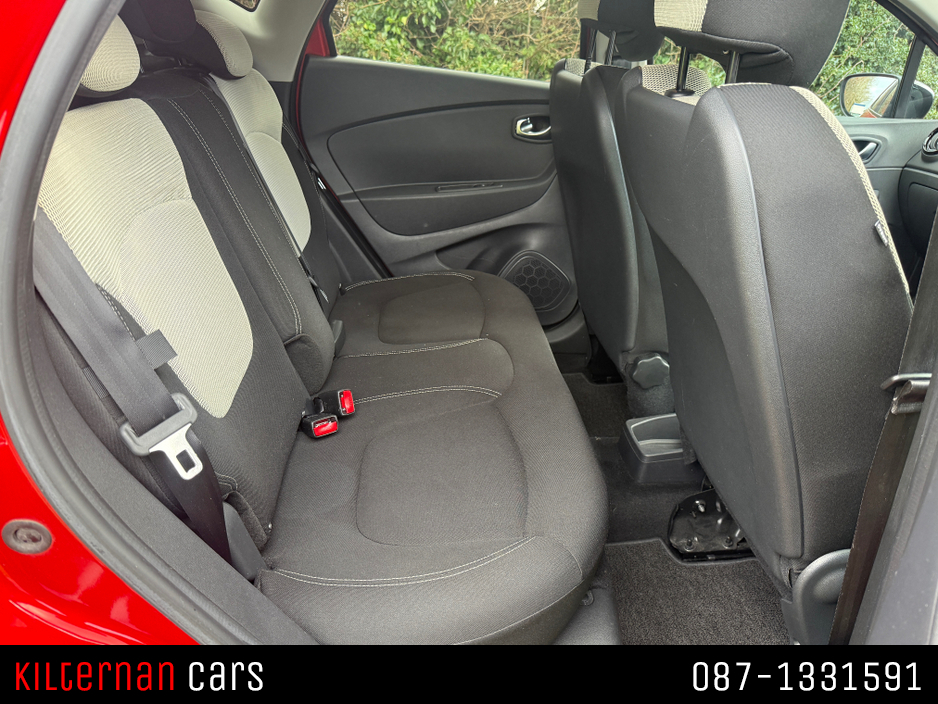 2019 Renault Captur - image 13