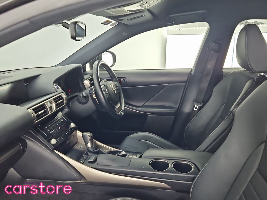 2014 Lexus IS 300 h 300h F-Sport €15,880