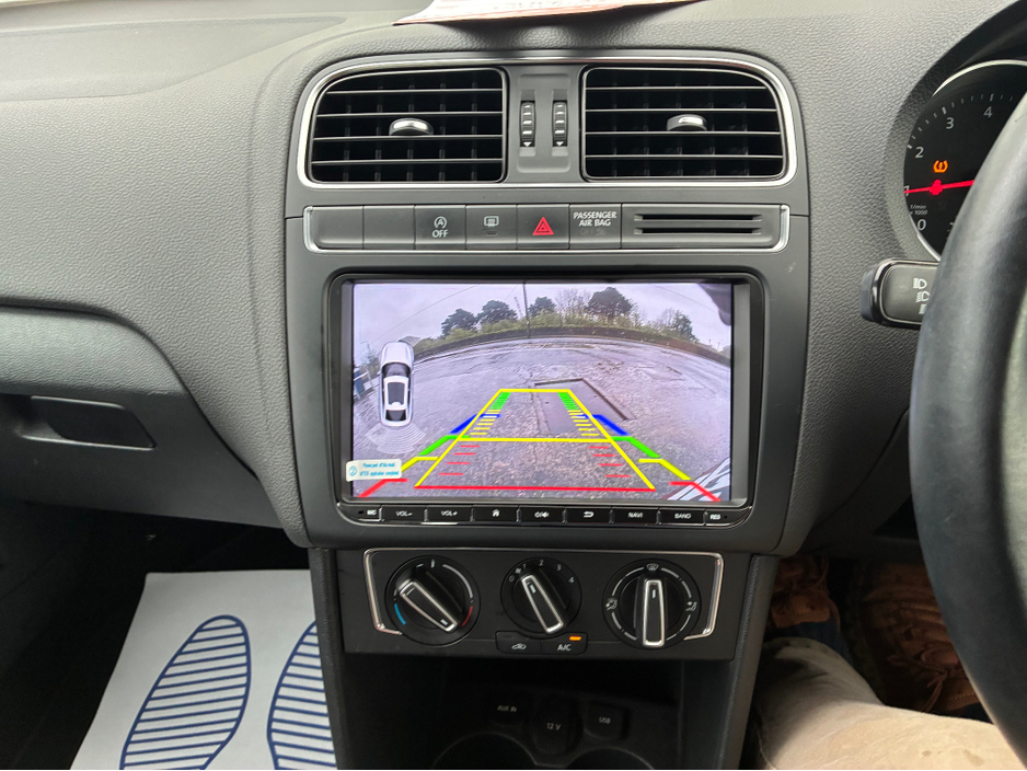 2014 Volkswagen Polo - image 22