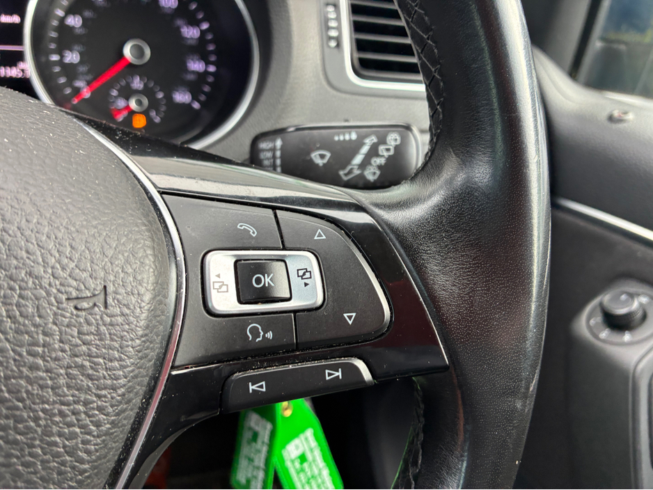 2016 Volkswagen Polo - image 14