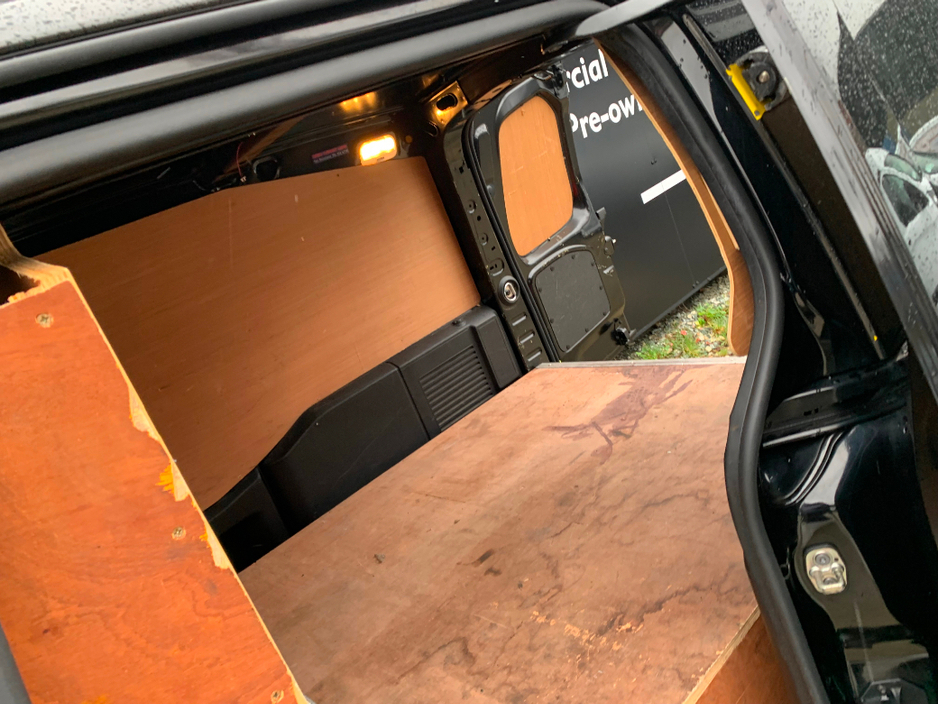 2017 Peugeot Partner 1.6 HDI 75BHP PROFESSIONAL 3 SEATER // PRICE EXCL. VAT // ONE OWNER // EXCELLENT SERVICE HISTORY // €6,463