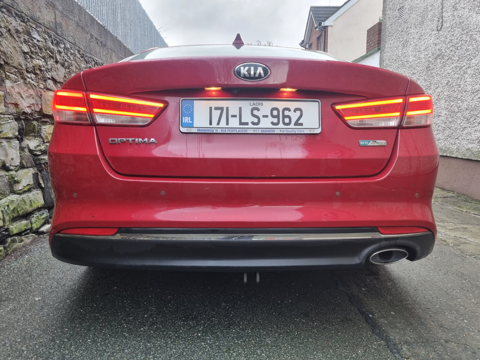2017 Kia Optima 1.7 D Platinum €7,499