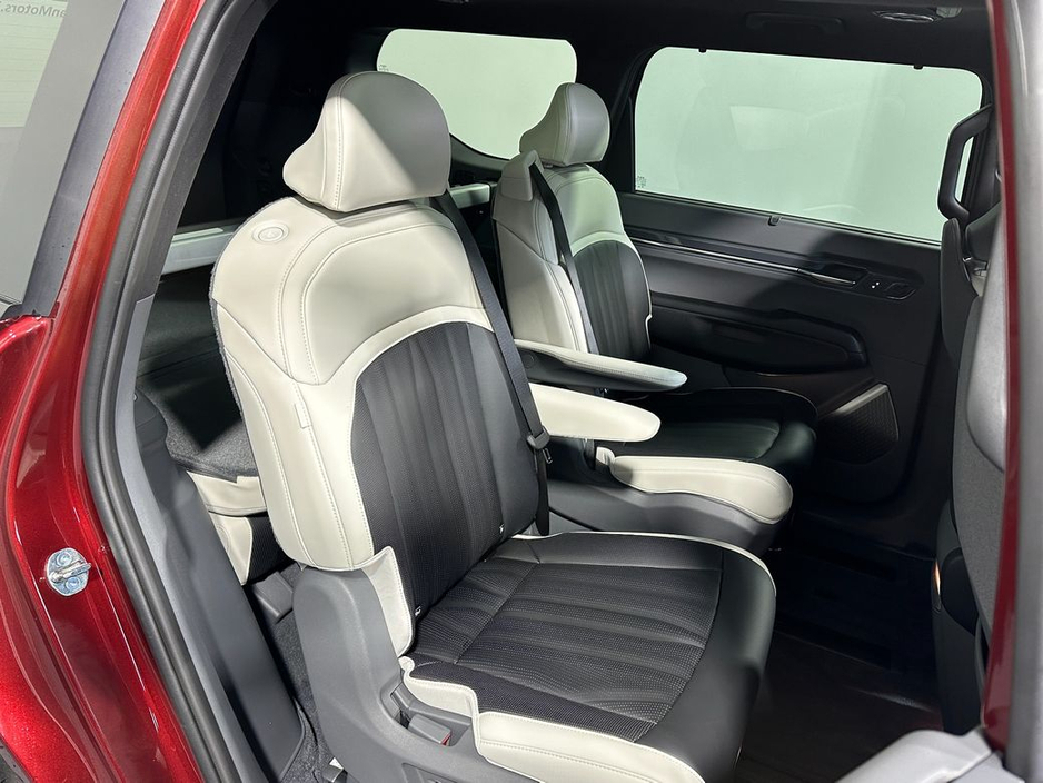 2026 Kia EV9 - image 11