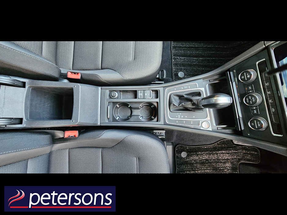 2018 Volkswagen Golf 1.2 TSI 5 DOOR AUTOMATIC - LOW MILEAGE €19,950