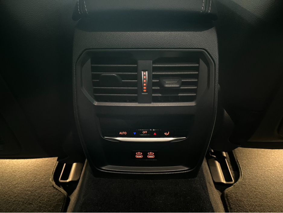 2022 BMW i4 - image 16