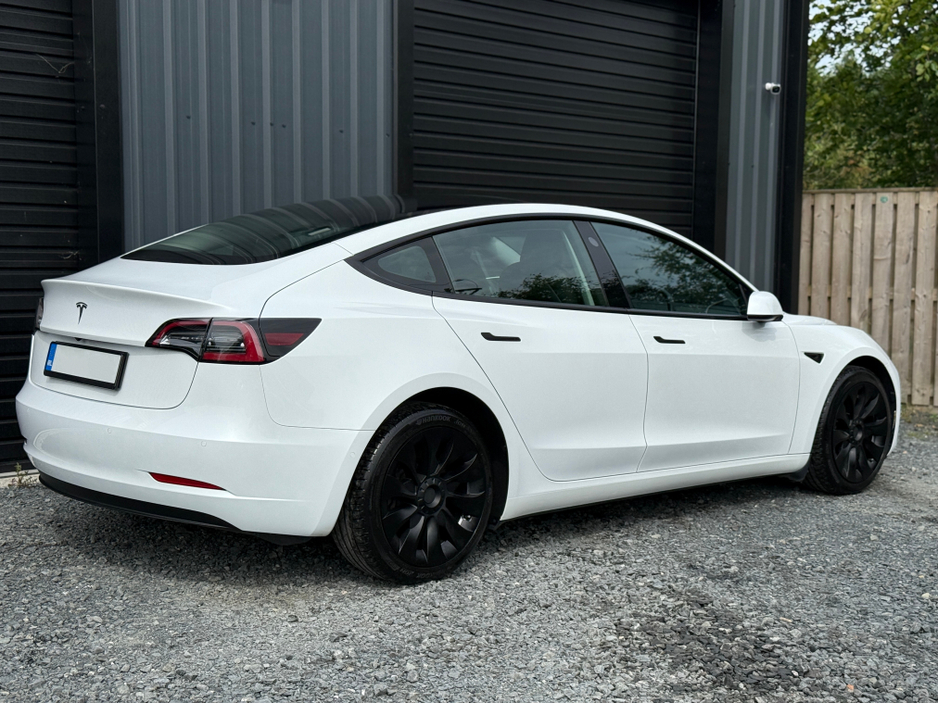2022 Tesla Model 3 RWD MODEL 3 €23,950