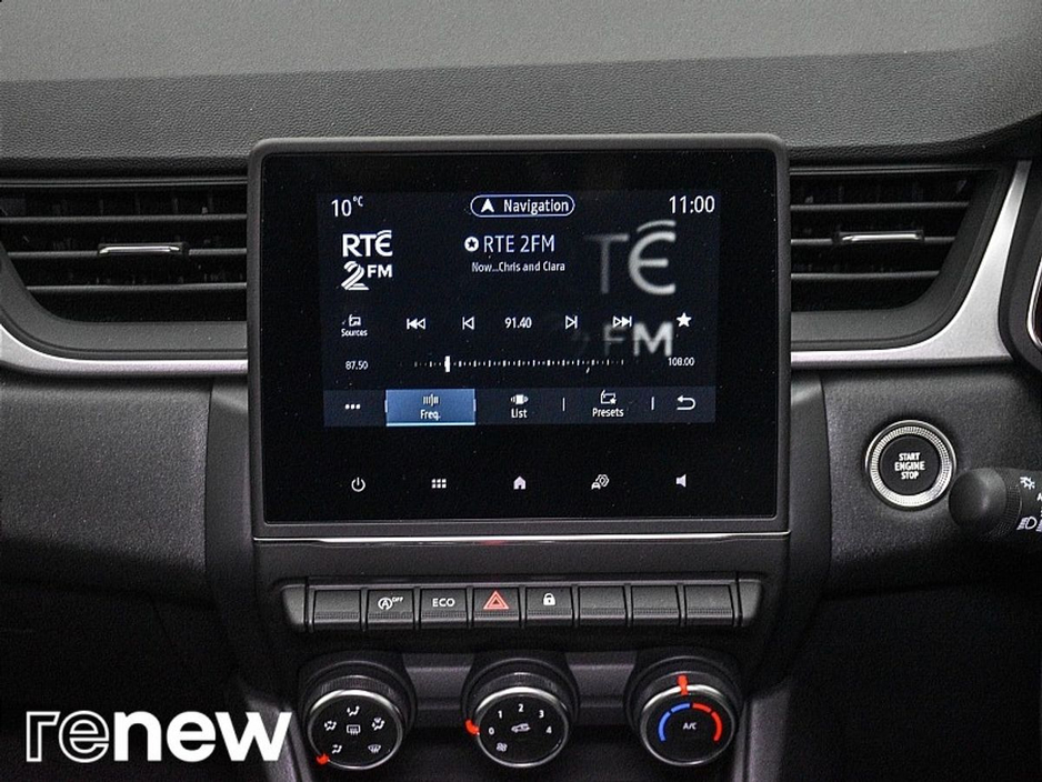 2022 Renault Captur - image 24