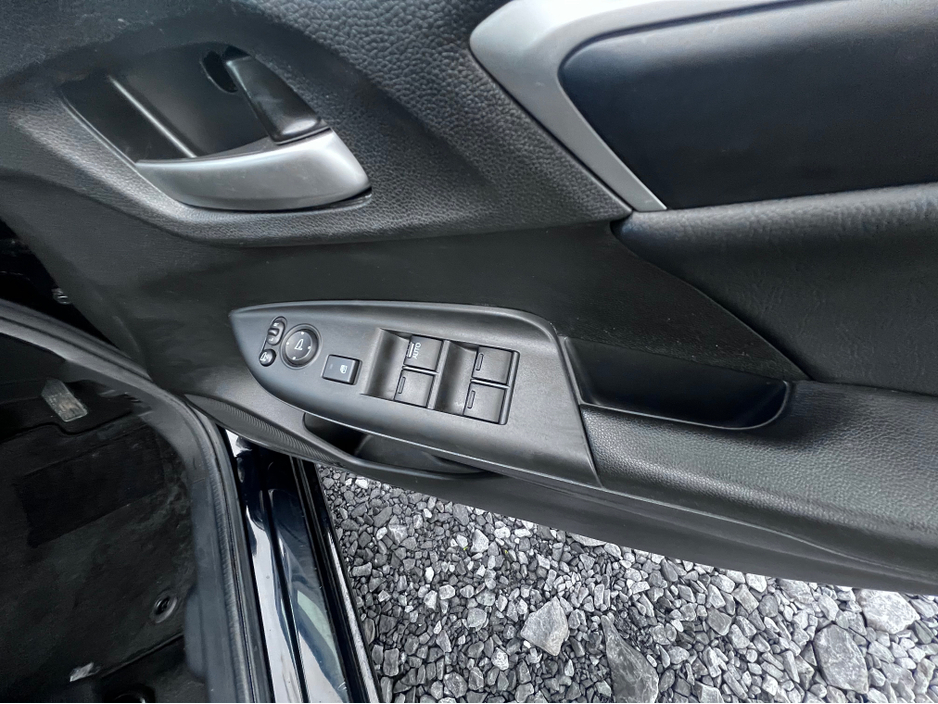 2017 Honda Fit 2017 Honda Fit Self Charging Hybrid Automatic €12,950