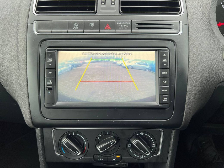 2014 Volkswagen Polo COMFORTLINE 1.2 TSI // FULL SERVICE HISTORY // REVERSE CAMERA // AIR CONDITIONING €10,900