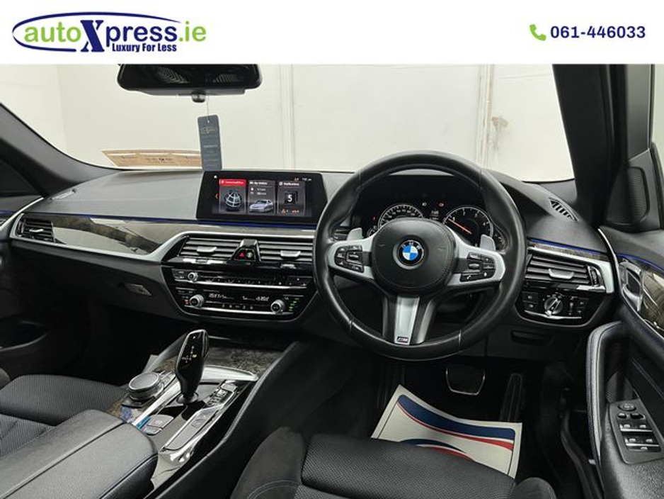 2018 BMW 5 Series - image 16
