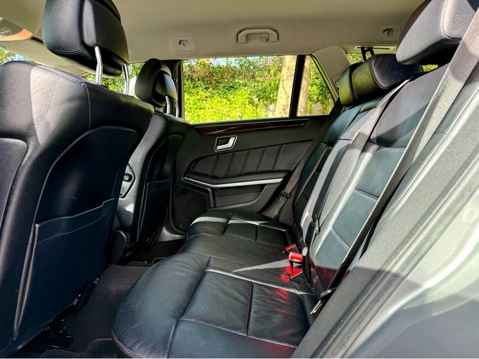 2012 Mercedes-Benz E Class - image 10