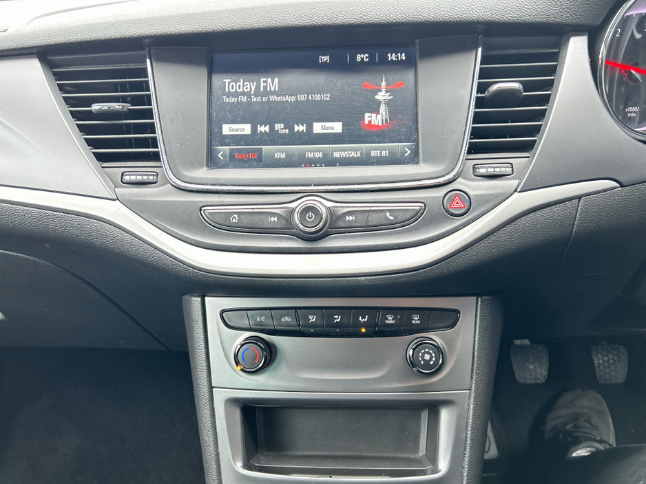 2019 Opel Astra - image 9