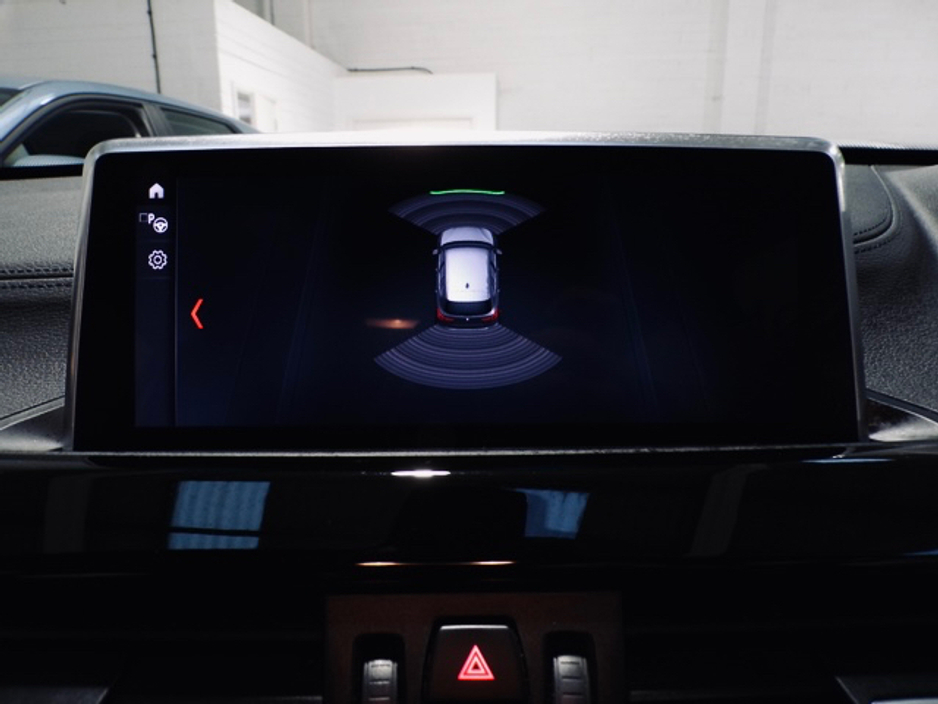 2020 BMW X1 - image 19