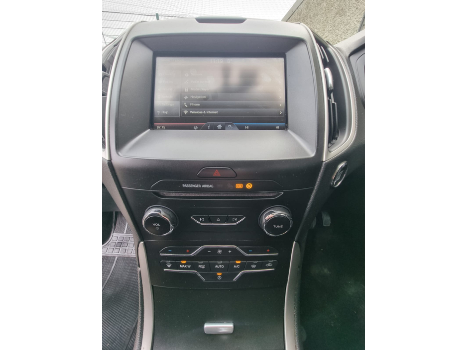 2016 Ford S-Max - image 25