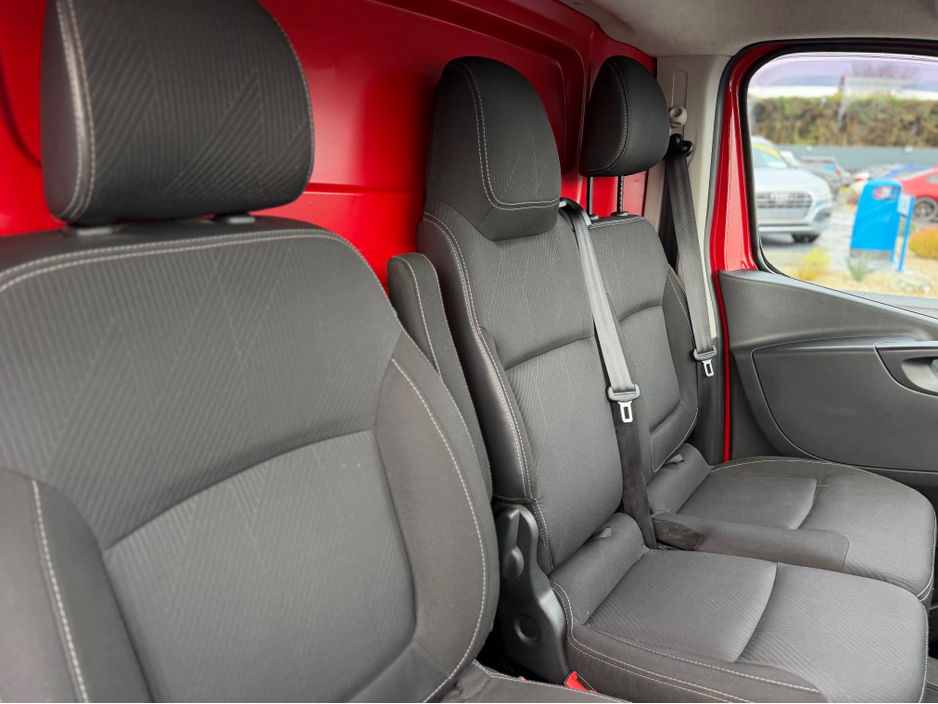 2020 Renault Trafic LL30 ENERGY - 2.0L DIESEL- AUTO - 12M WARRANTY - CAR: 1773 €14,950