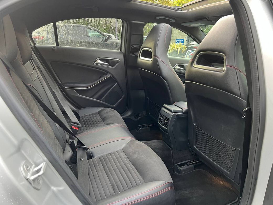 2017 Mercedes-Benz A Class A180 AMG-LINE 1.6 AUTO // FULL SERVICE HISTORY // OPENING PAN ROOF // BLUETOOTH MUSIC €19,900