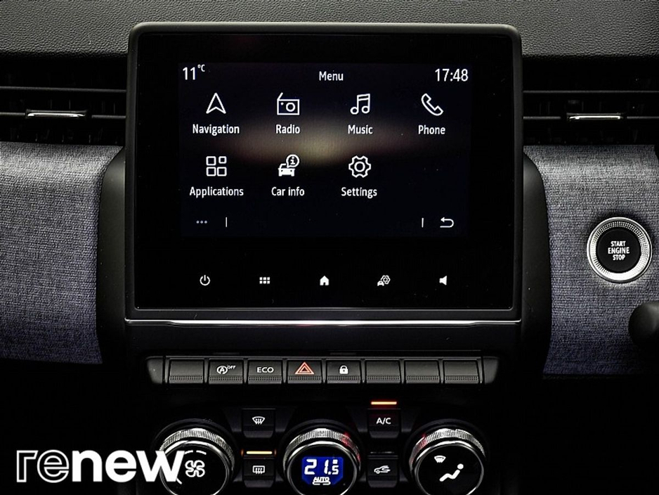 2025 Renault Clio - image 27