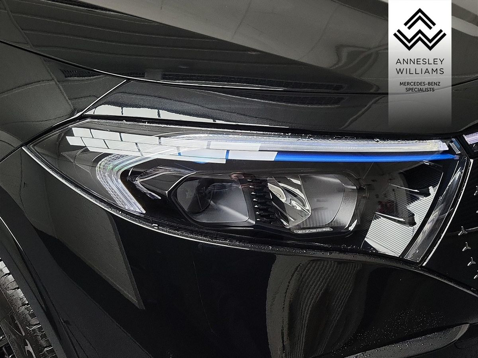 2025 Mercedes-Benz EQA - image 4