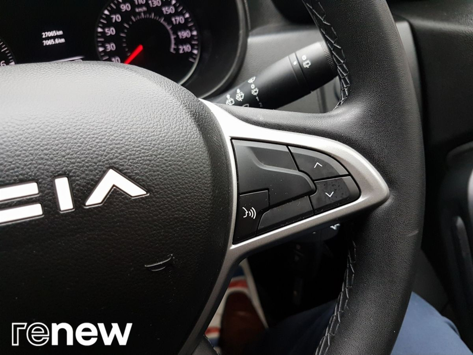 2023 Dacia Duster 1.0 TCe 90 Expression €23,900