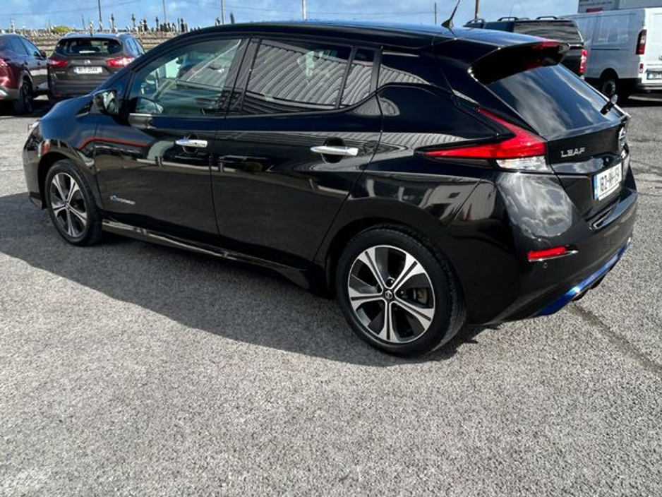 2018 Nissan Leaf - image 32