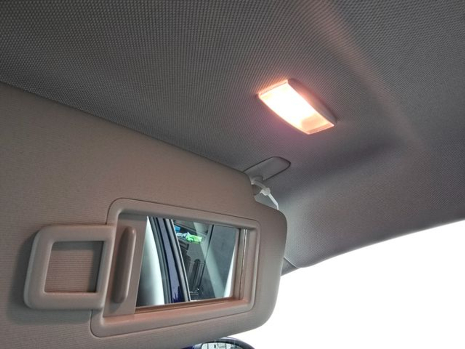 2019 Volkswagen Golf - image 34