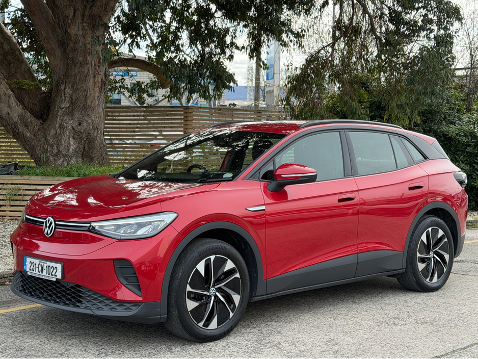 2023 Volkswagen ID.4 - image 3