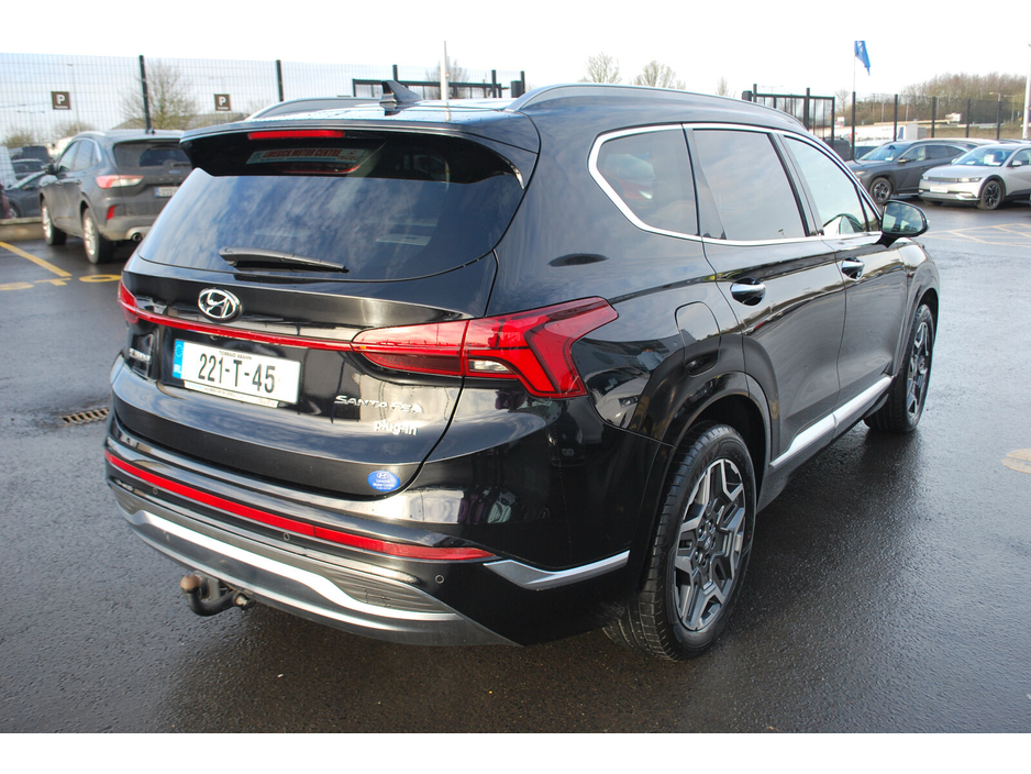 2022 Hyundai Santa Fe 1.6 PHEV 4WD Executive Plus Auto €44,950