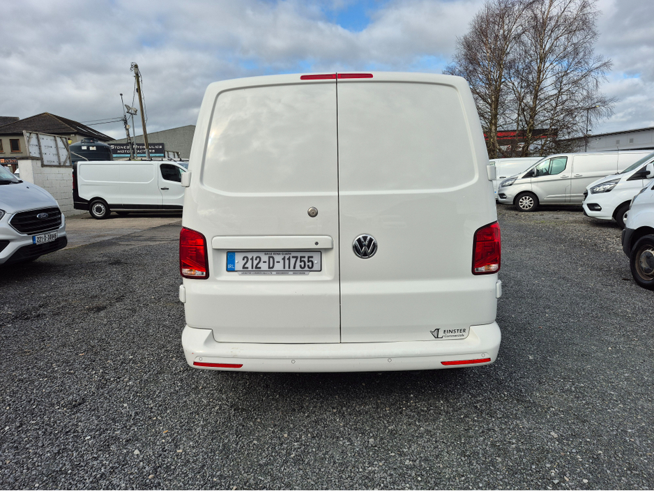 2021 Volkswagen Transporter - image 7