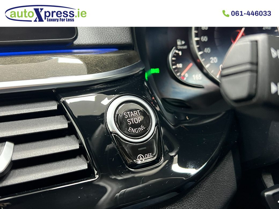 2018 BMW 5 Series - image 40