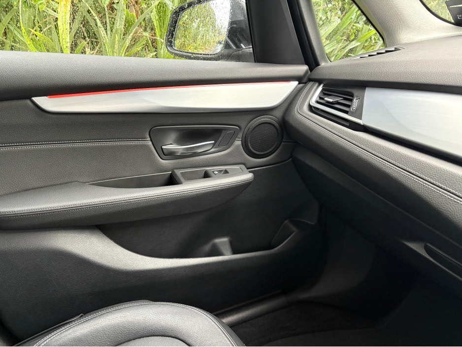 2017 BMW 2 Series - image 14