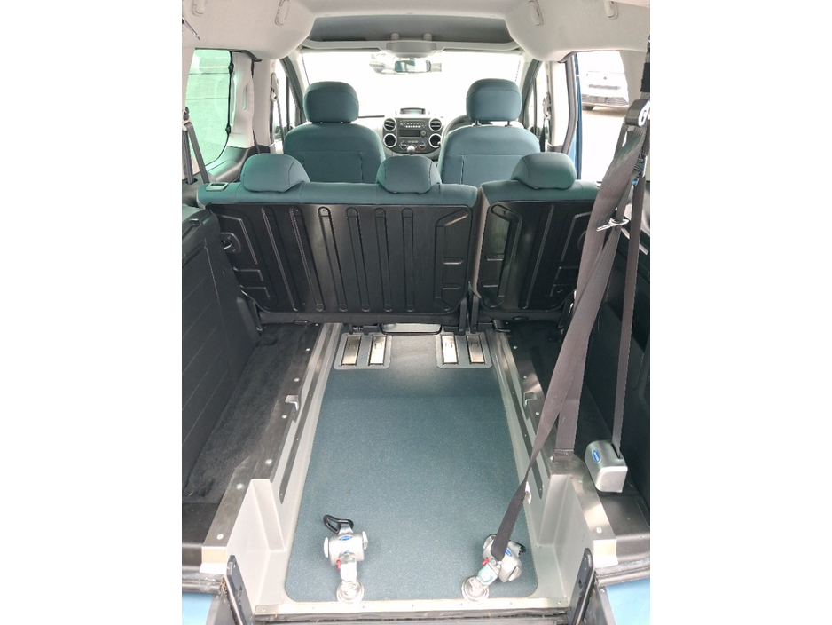 2019 Citroen Berlingo Multispace - image 16