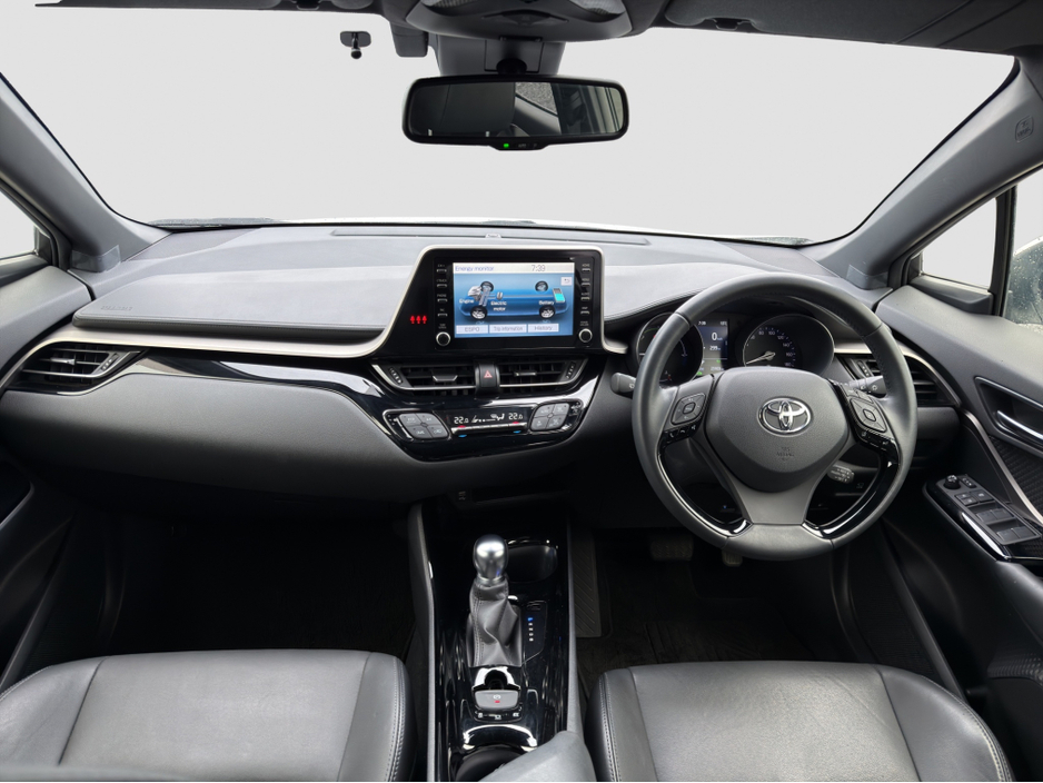 2021 Toyota C-HR - image 12