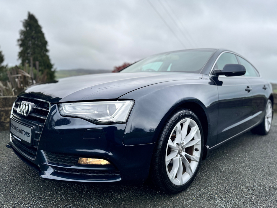 2014 Audi A5 2.0TDI 6SPD MANUAL SPORTBACK €9,950