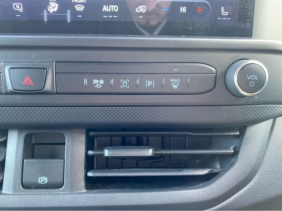 2025 Ford Transit Custom Crewcab SWB PHEV 232BHP Auto