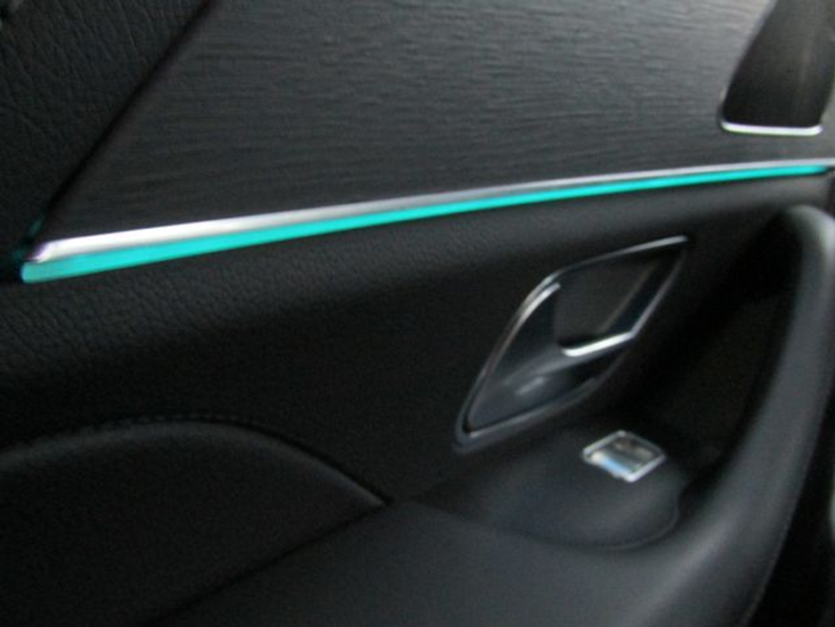 2022 Mercedes-Benz GLE Class - image 40