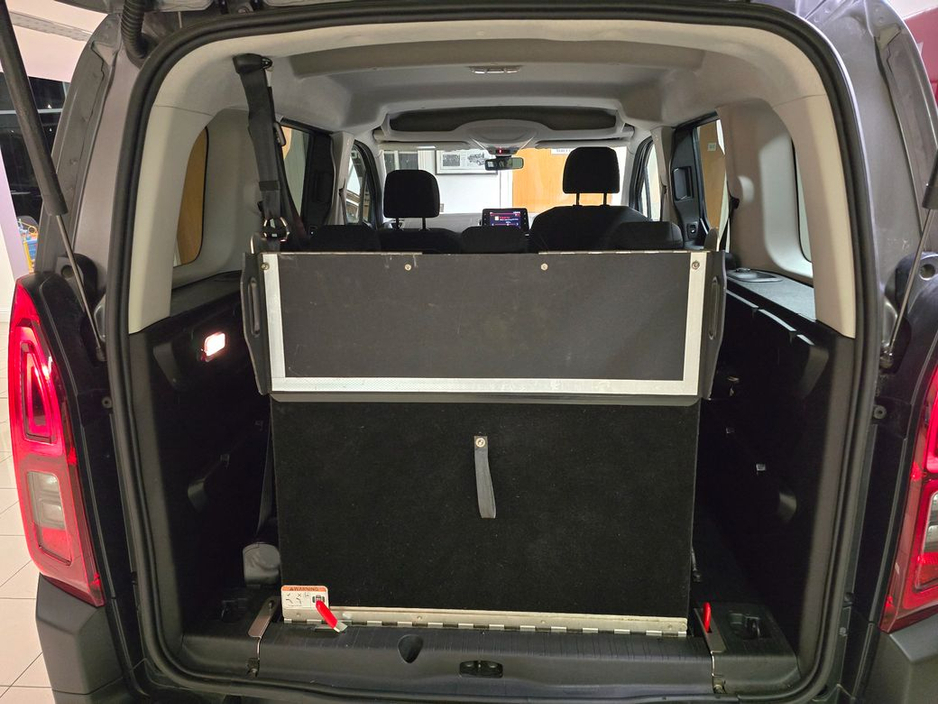 2024 Citroen Berlingo Wheelchair Accessible - Feel Pack Diesel Bluehdi 100 5 Seats €34,950