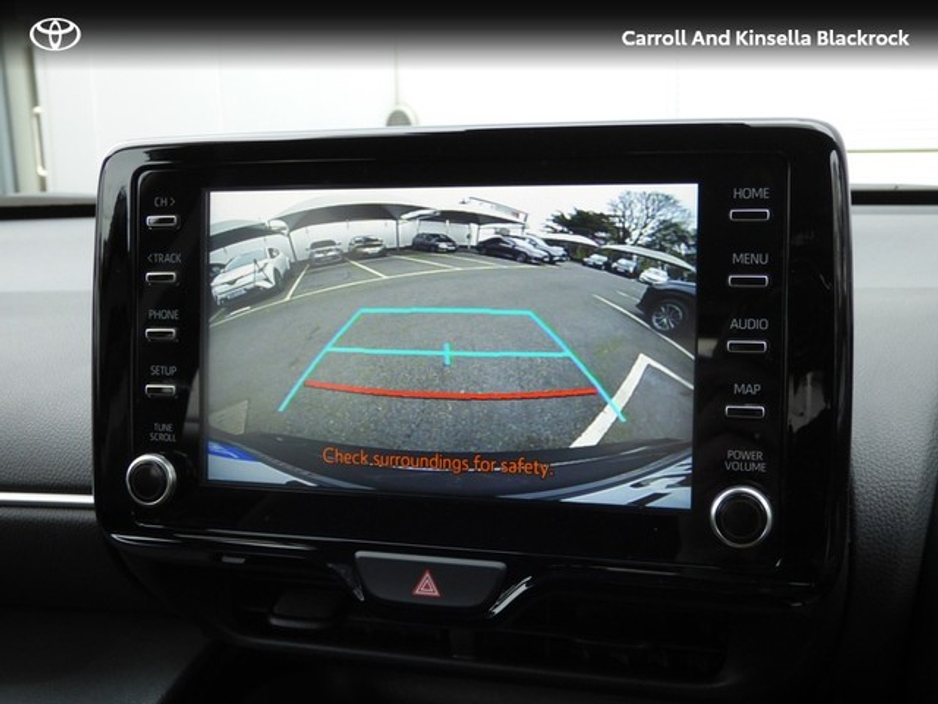 2024 Toyota Yaris Cross Hybrid Luna €27,950