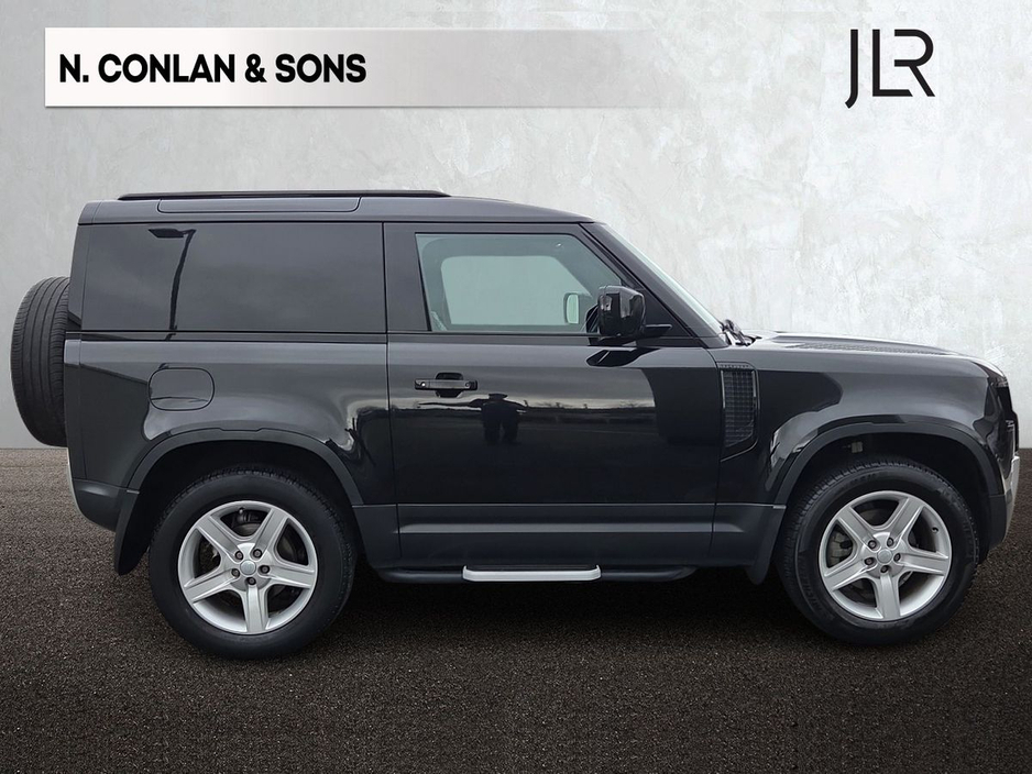 2023 Land Rover Defender 90 3.0D HARD TOP COMMERCIAL (PRICE EXCLUDES VAT) *MAIN LAND ROVER DEALER* €54,430