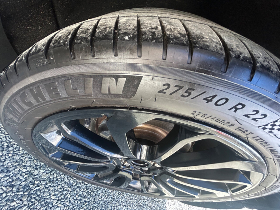 2017 Land Rover Range Rover - image 12