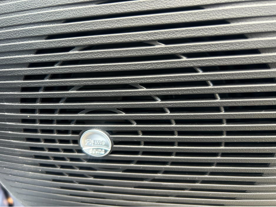 2026 Geely Starray - image 16