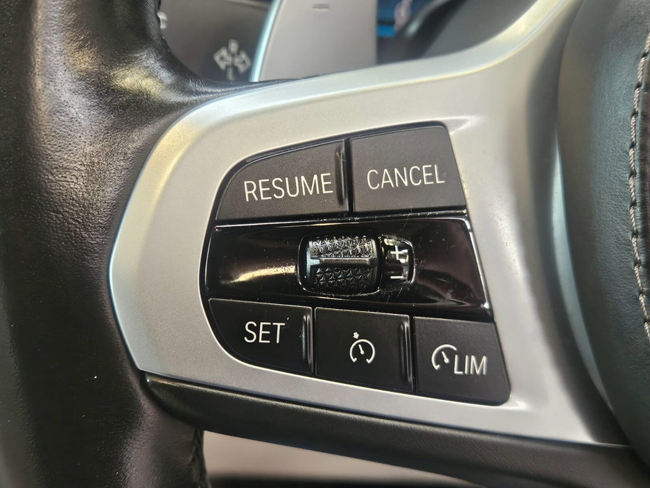 2020 BMW X5 - image 13