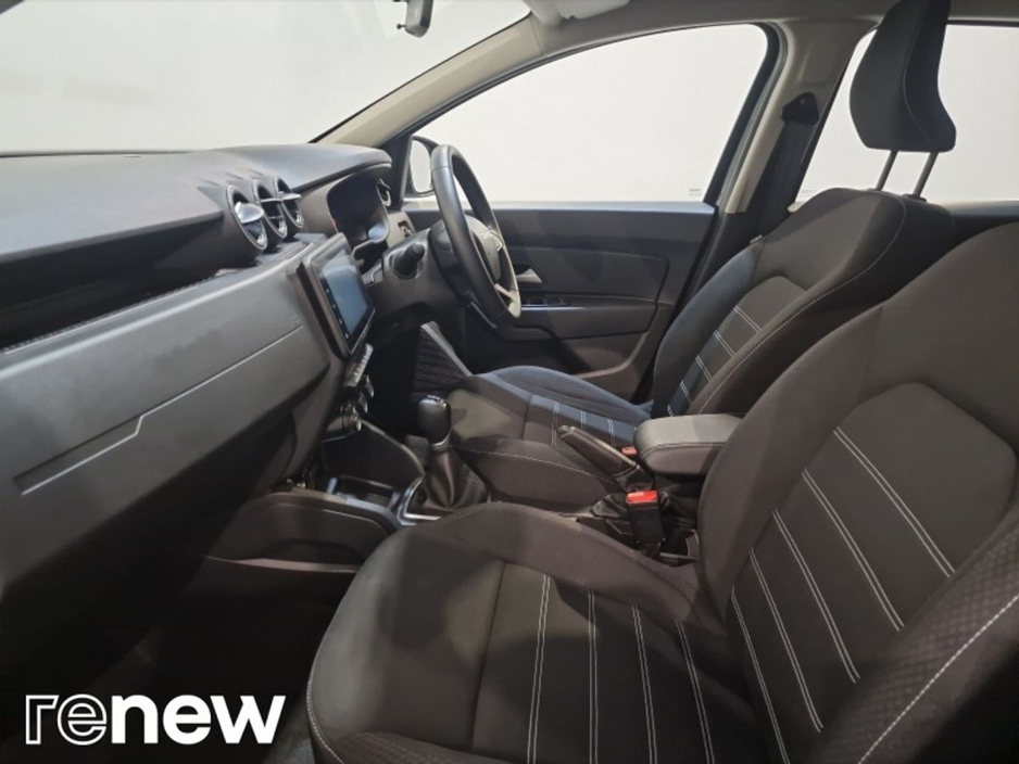 2023 Dacia Duster - image 5